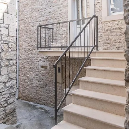 Sonja * プチシャ