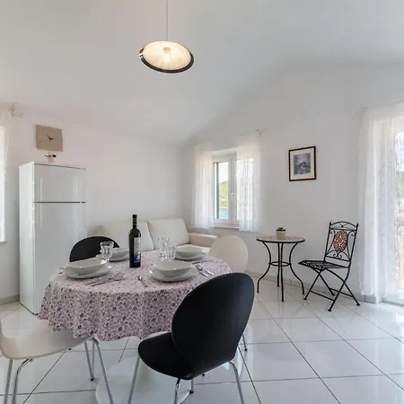 アパート Sonja *