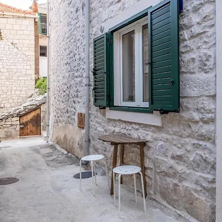 Sonja Apartment